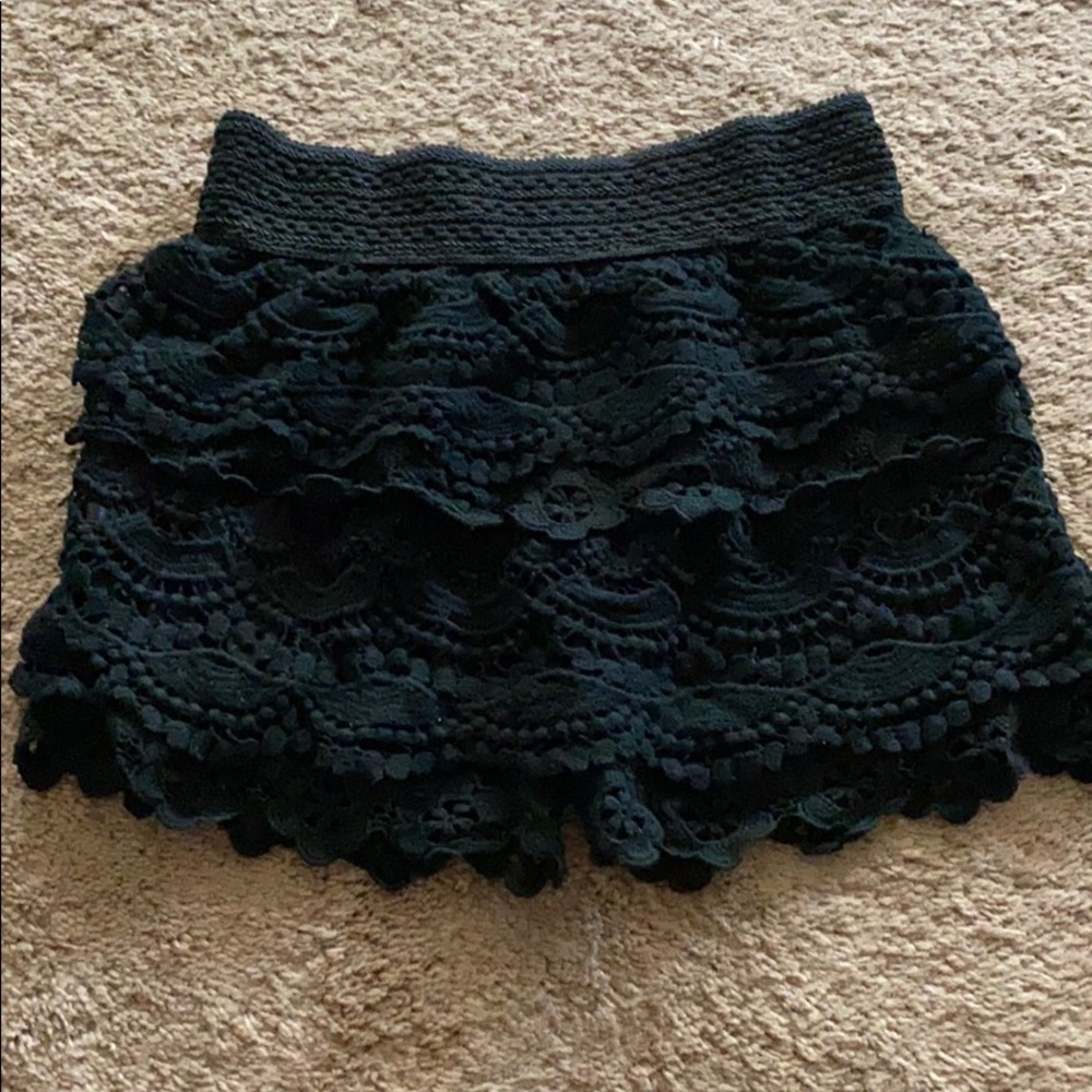 Black Skort